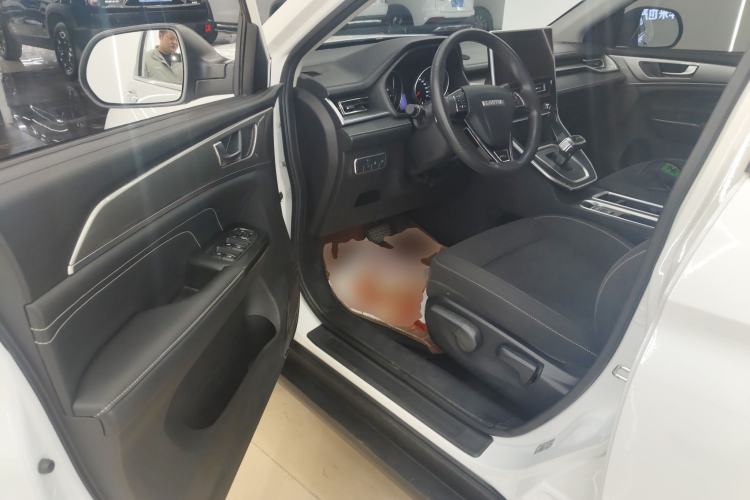 Used Haval M6 2023 PLUS 1.5T DCT Elite Smart Connectivity Model Driver Seat