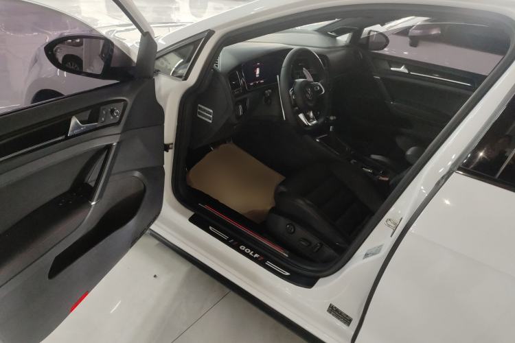 Used Volkswagen Golf GTI 2016 2.0 TSI GTI
