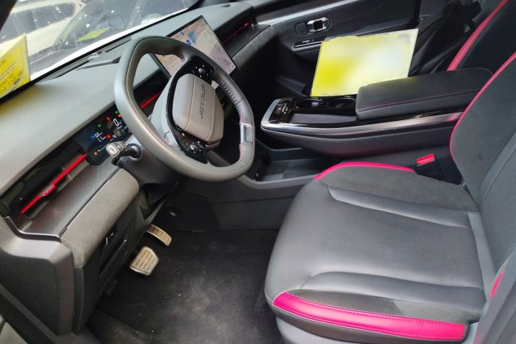 Used JETOUR Dashing i-DM 2023 1.5T DHT Lightning Left Front Seat