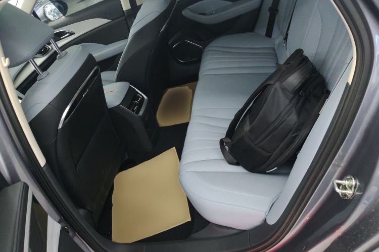 Used Hongqi H5 PHEV 2025 130 Super Hybrid Version Left Rear Seat