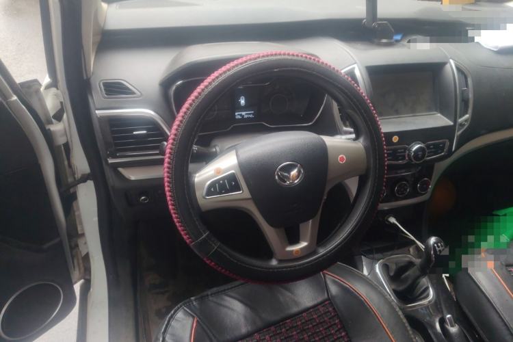 Used HYOSOW H3 2015 1.5L manual luxury version