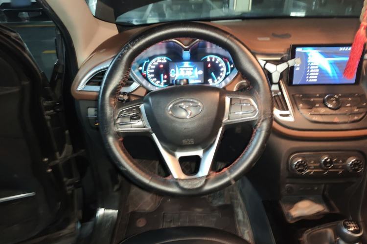 Used Soueast DX7 2016 1.5T Manual Triumph Edition