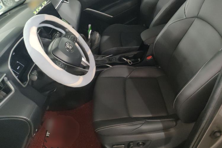 Used Toyota FRONTLANDER 2023 2.0L CVT Luxury Edition
