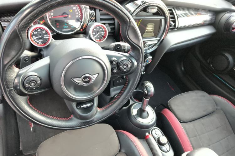 Used MINI JCW 2017 2.0T JOHN COOPER WORKS