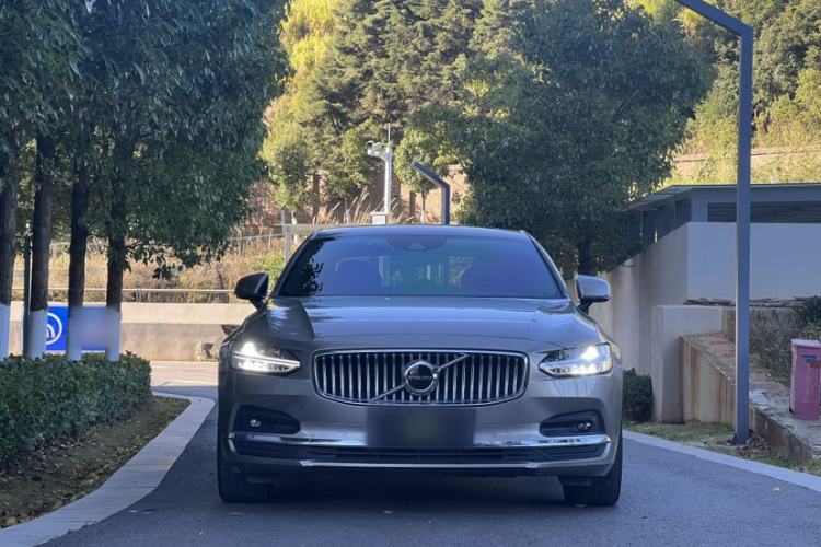 Used Volvo S90 2021 B5 Zhiyuan Luxury Edition