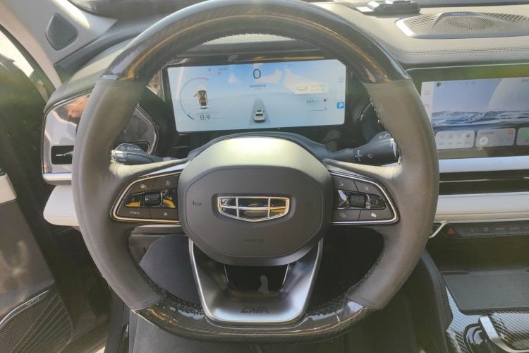 Used Geely Auto Monjaro L 2023 2.0TD High-Power Automatic Two-Wheel Drive Flagship Version Steering Wheel