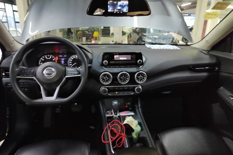 Used Nissan Sylphy 2021 1.6L XE CVT Comfort Edition Center Console