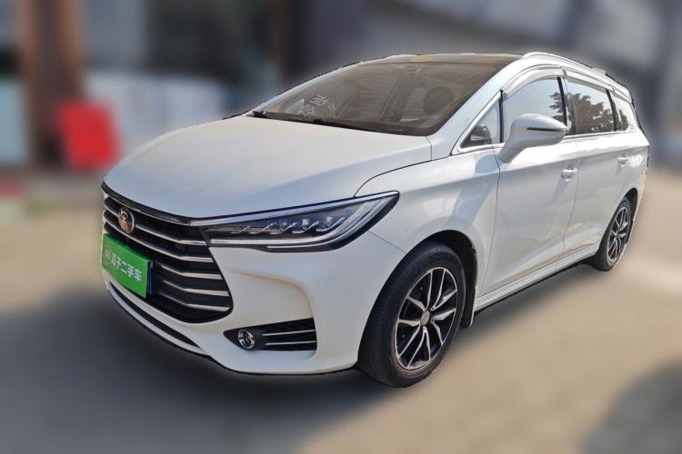 Used BYD Song MAX 2018 1.5T Automatic Smart Connect Elite Model with 6 Seats
