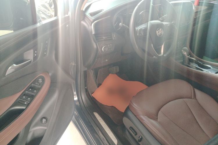 Used Buick Envision 2020 20T Two-Wheel Drive Luxury Model