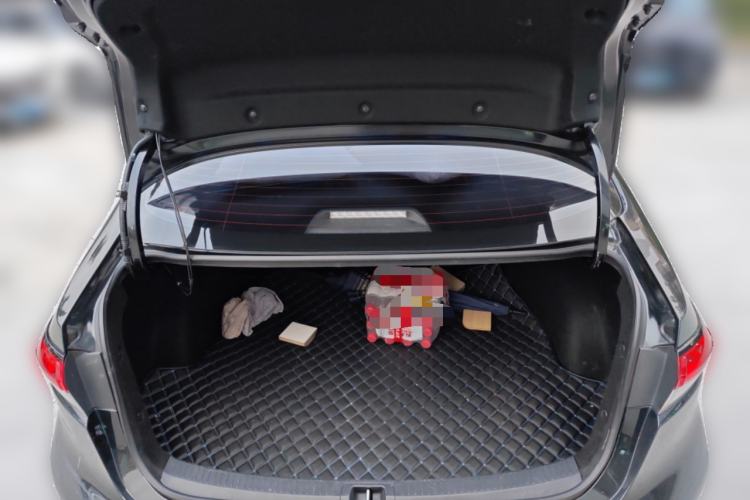 Used Toyota Levin 2024 Smart Electric Hybrid Dual-Engine 1.8L Leading Edition Trunk