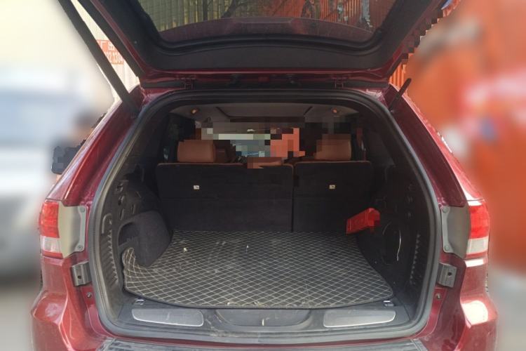 Used Jeep Grand Cherokee 2011 3.6L Flagship Navigation Edition