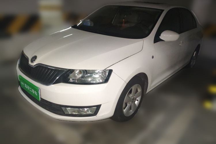 Used Skoda Rapid 2013 1.6L Automatic Smart Selection Model