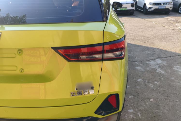 Used Wuling Alvez 2022 1.5T CVT Trendy & Cool Edition
