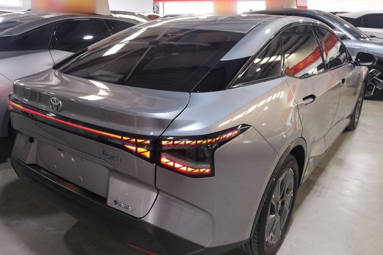 Used Toyota bZ3 2024 517 km Elite PRO