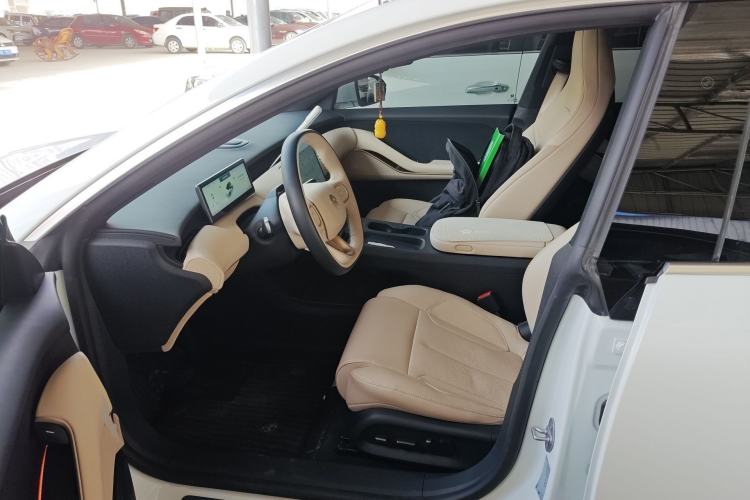 Used Nio ET5T 2024 75kWh Touring Driver Seat