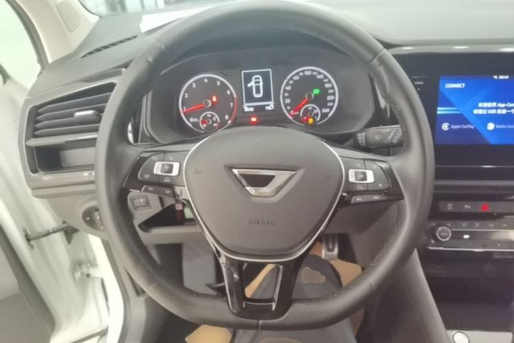 Used Jetta VS5 2019 280TSI Automatic Glory Edition Steering Wheel