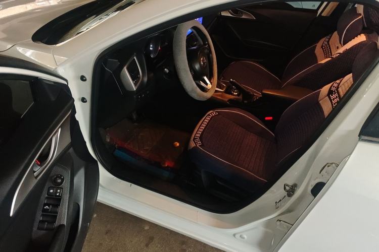 Used Mazda 3 Axela 2017 Sedan 1.5L Automatic Comfort Model Emission Standard China V