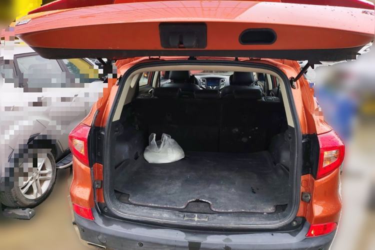 Used BYD Song 2016 GaiShi Edition 1.5TI Manual Elite Model
