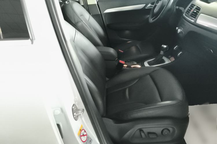 Used Audi Q3 2016 35 TFSI Collection Edition Comfort Model