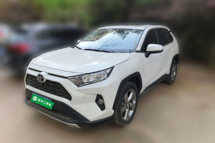 Used Toyota RAV4 2022 2.0L CVT Two-Wheel Drive Fashion Plus Edition