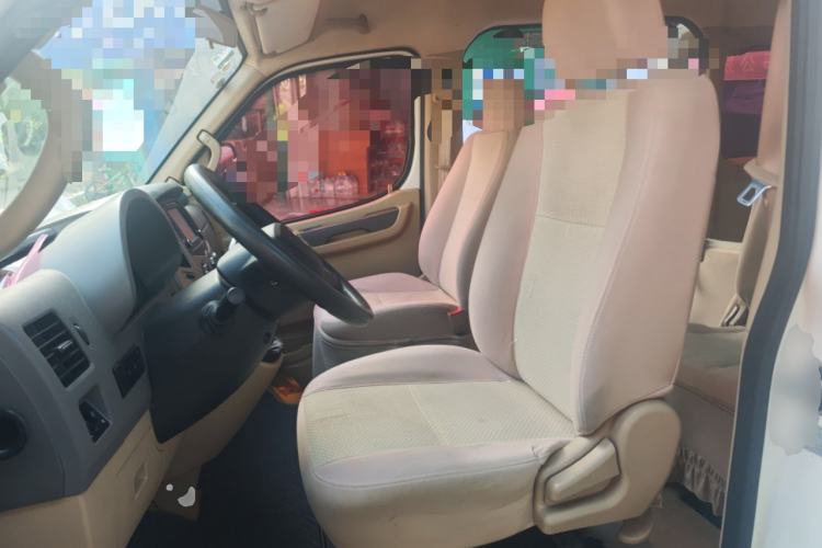 Used Dongfeng Yufeng 2016 2.5T Lingyun Edition Yulibao Premium Short Wheelbase Mid-Roof ZD25