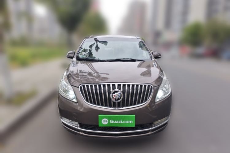 Used Buick GL8 2015 2.4L Luxury Business Premium Edition