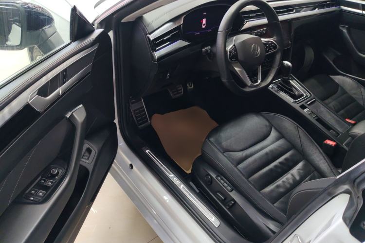 Used Volkswagen FAW-Volkswagen CC 2021 380TSI Striking Edition Driver Seat