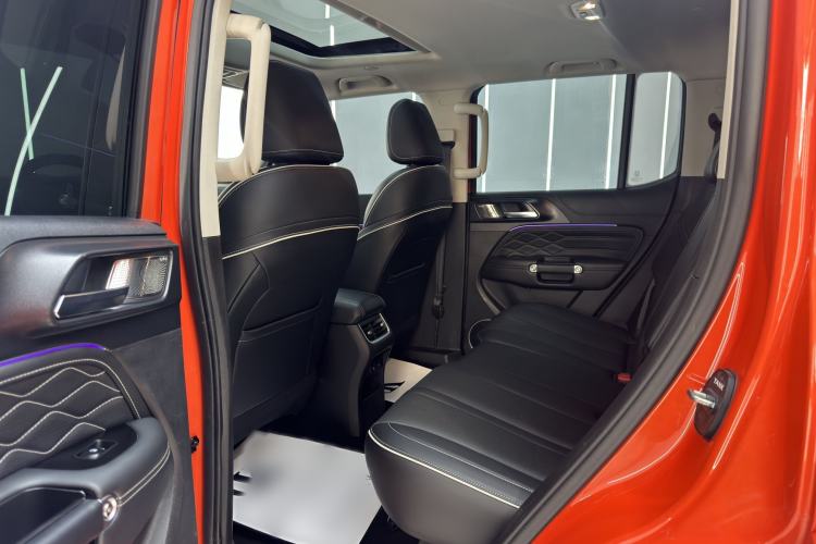 Used Tank 300 2021 City Edition 2.0T—Truly Stylish
