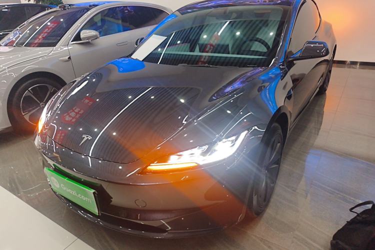 Used Tesla Model 3 2023 Rear-Wheel-Drive Version