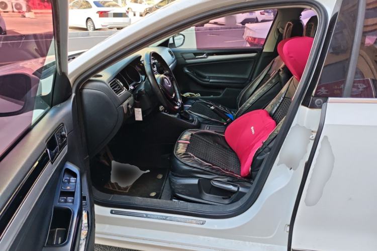 Used Volkswagen Sagitar 2018 180TSI DSG Prestige Edition
