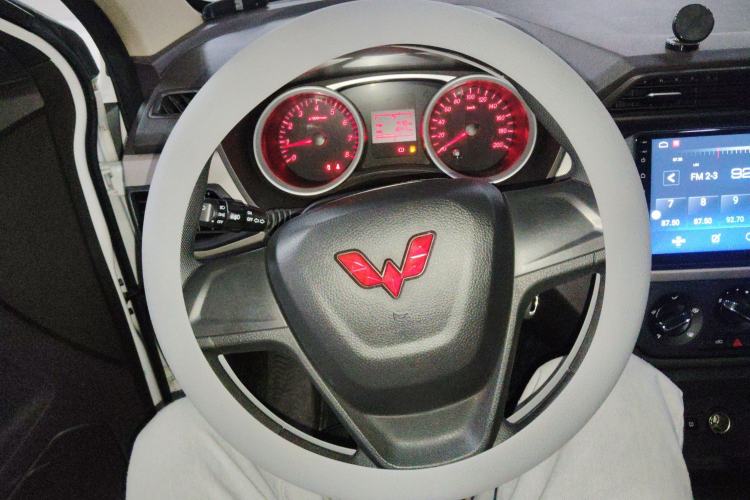 Used Wuling Hongguang 2021 1.5L Revised S Standard Version Hydraulic-Power-Assisted LAR