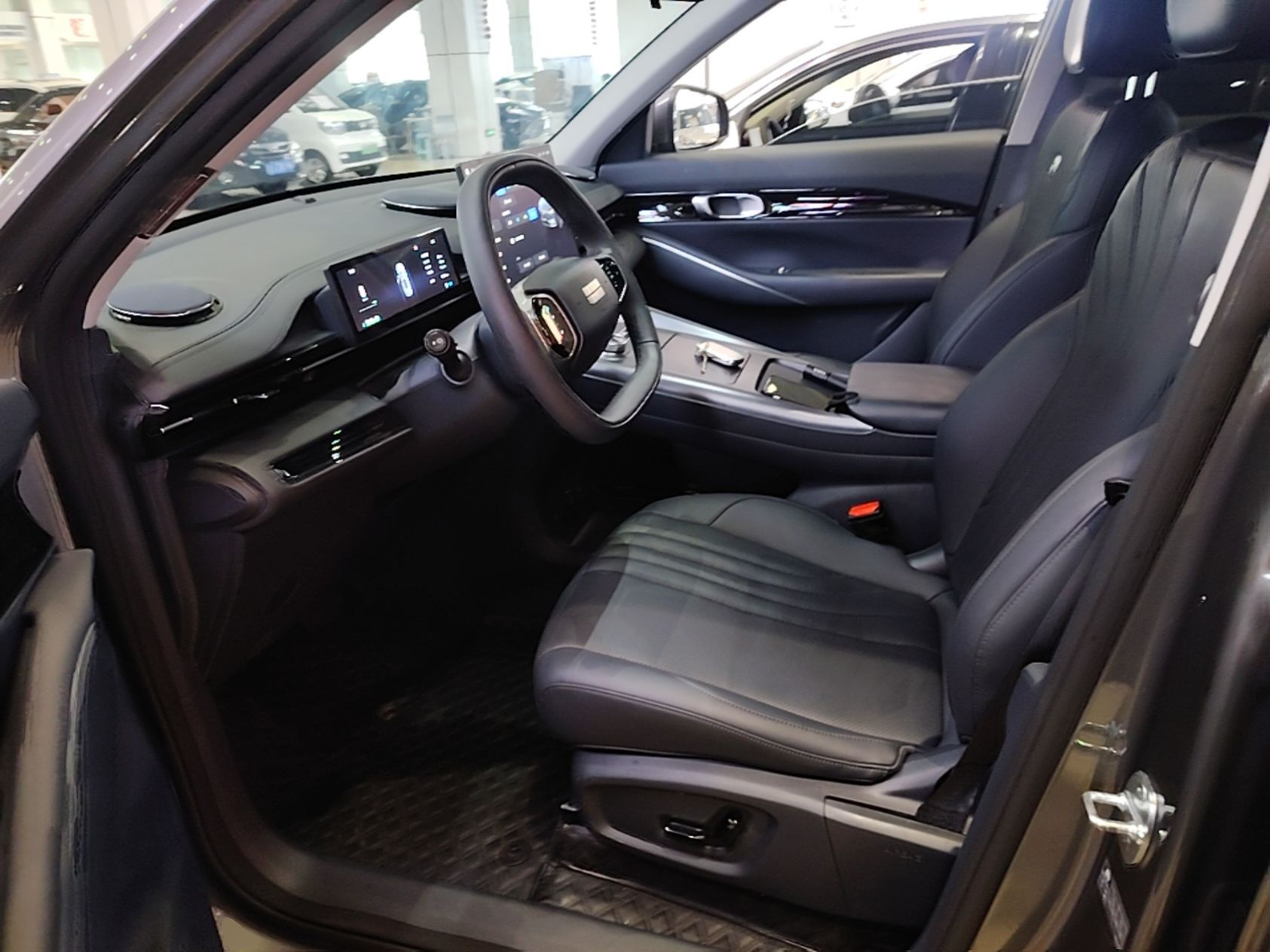 Geely Galaxy E5 2024 440km Launch Edition — снимка 17