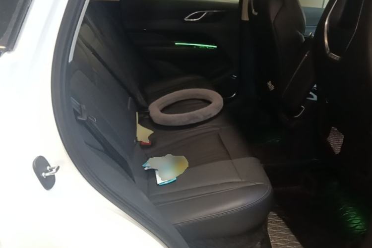 Used Hongqi HS3 2023 1.5T Two-Wheel Drive Shanwei Edition
