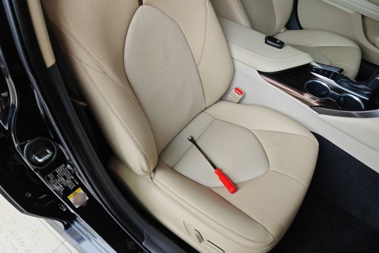 Used Toyota Camry 2018 2.5G Luxury Edition Right Front Seat