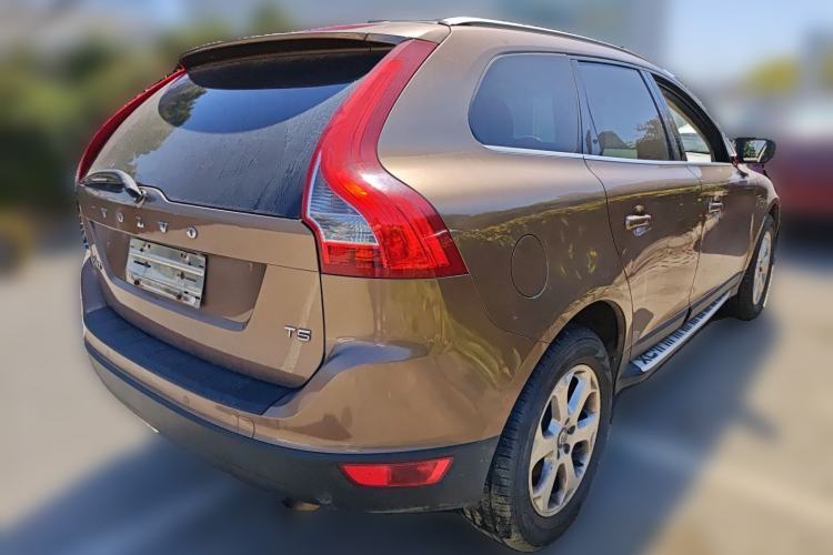 Used Volvo XC60 2012 T5 Comfort Edition Rear Right 45 Deg