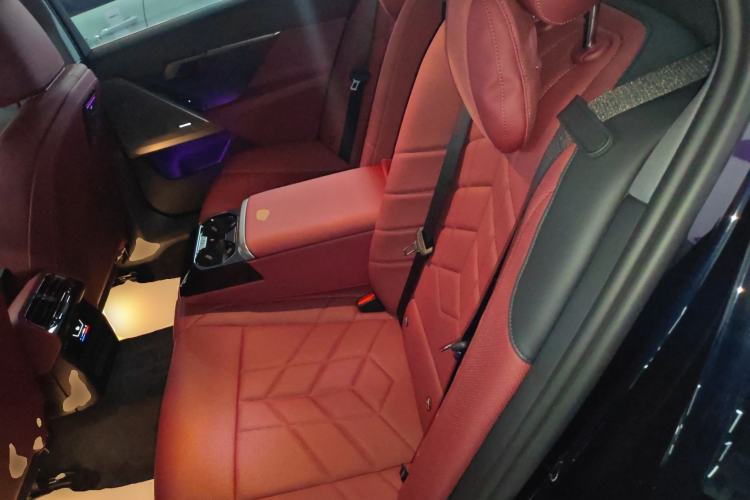 Used BMW 5 Series 2024 525Li Luxury Package Left Rear Seat