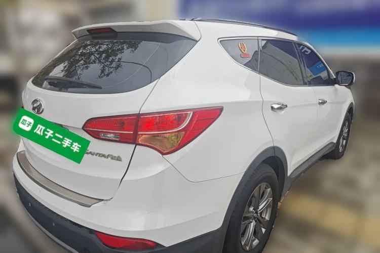 Used Hyundai Santa Fe 2013 2.4L Automatic Two-Wheel Drive Smart Version