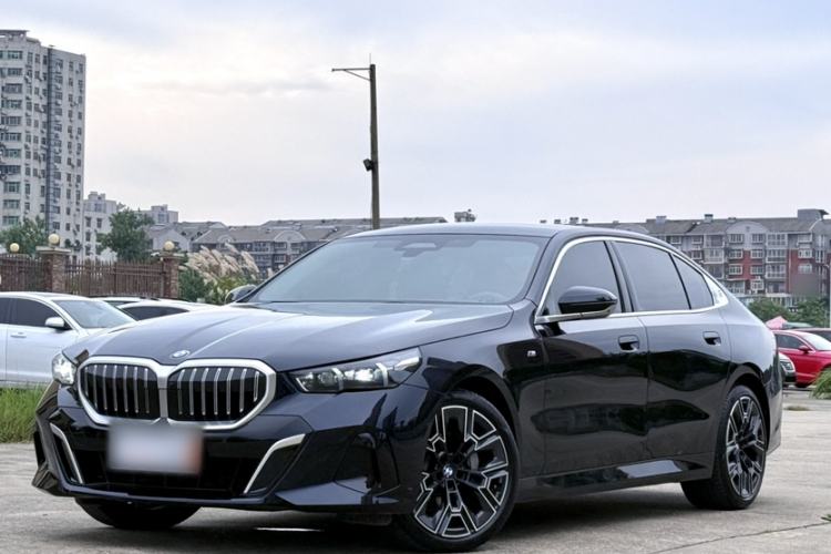 Used BMW 5 Series 2025 530Li Luxury Edition M Sport Package