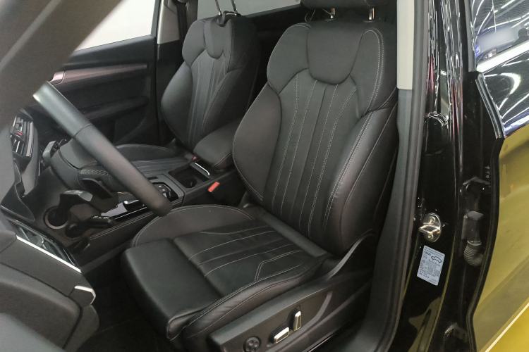 Used Audi Q5L 2024 40 TFSI Fashion Dynamic Model
