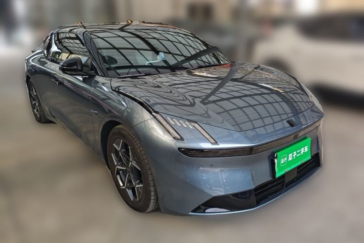 Used Lynk & Co Z10 2025 95 kWh 766 km Range Rear-Wheel Drive Max