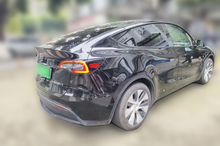 Used Tesla Model Y 2023 Rear-Wheel-Drive Version