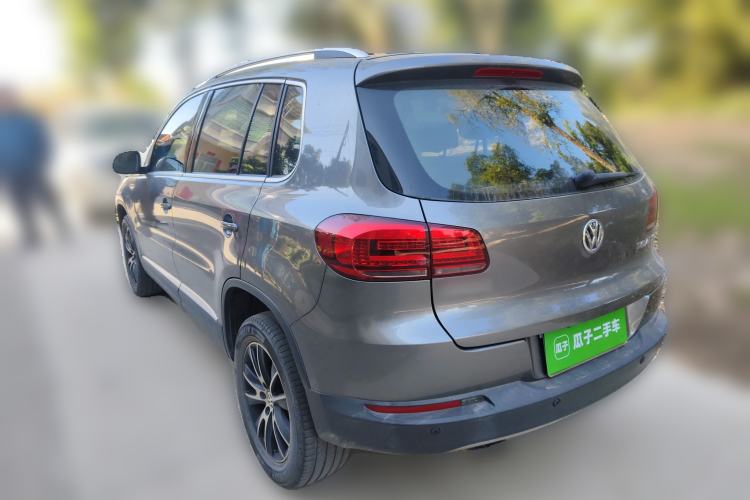 Used Volkswagen Tiguan 2015 1.8TSI Automatic Two-Wheel Drive Luxury Model Rear Left 45 Deg
