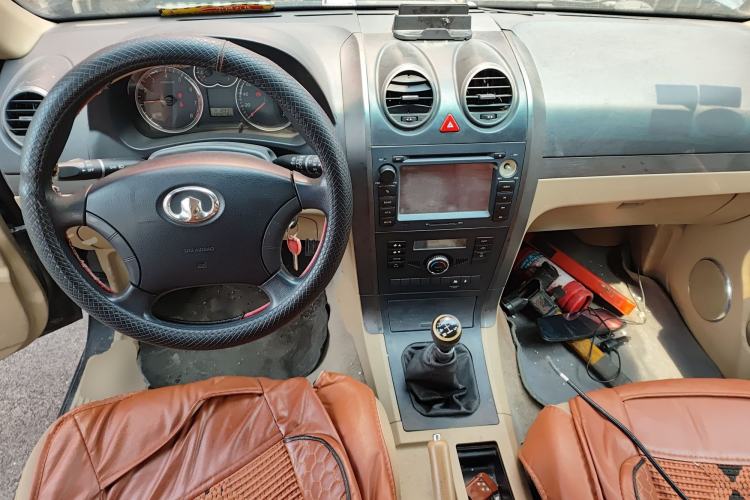 Used Haval H5 Classic 2012 European-style 2.0L Two-Wheel Drive Elite Model