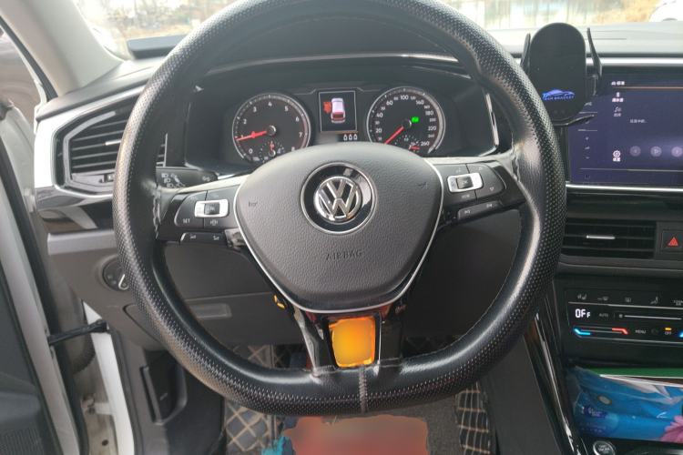 Used Volkswagen Tayron 2020 330TSI Two-Wheel Drive Luxury Smart Connectivity Version Steering Wheel