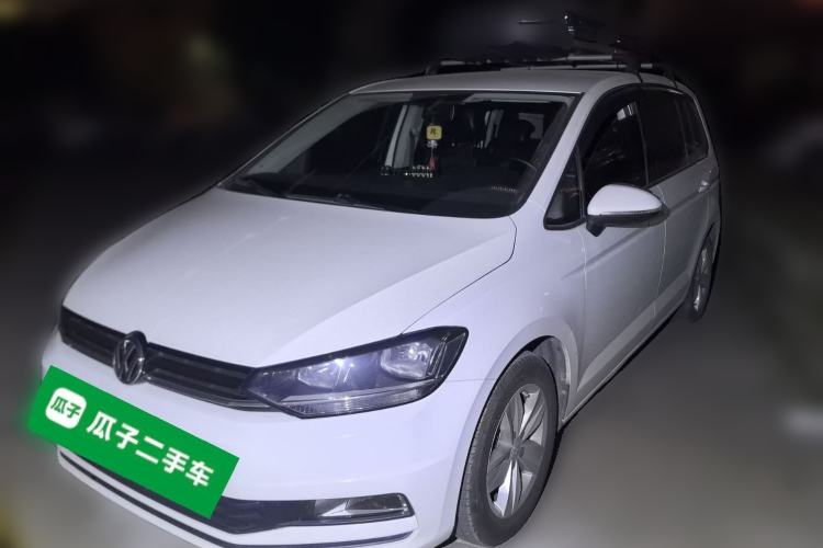 Used Volkswagen Touran 2016 Volkswagen Touran L 280TSI Manual Trend Edition