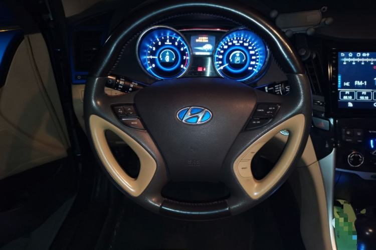 Used Hyundai Sonata 2011 2.0L Automatic Supreme Edition