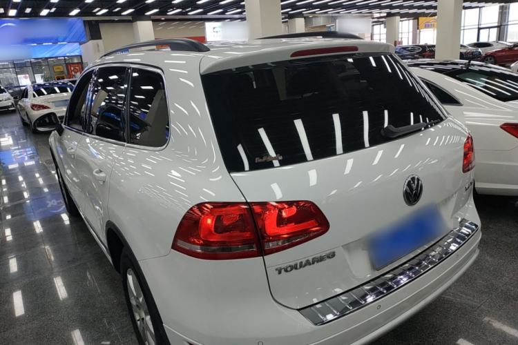 Used Volkswagen Touareg 2011 3.0 TSI Standard Version
