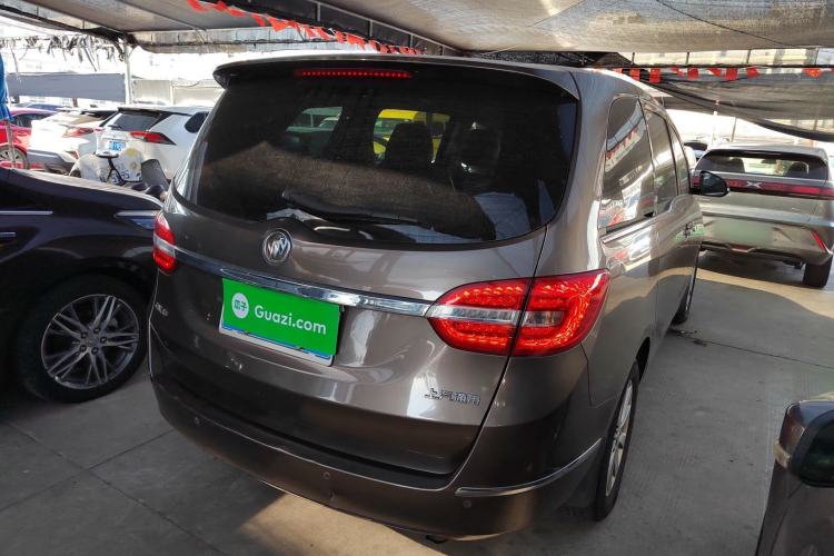 Used Buick GL8 2015 2.4L Luxury Business Premium Edition
