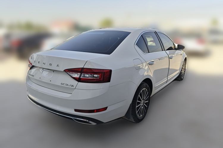 Used Skoda Octavia 2019 1.5L Automatic Smart Drive Luxury Edition China V Standard
