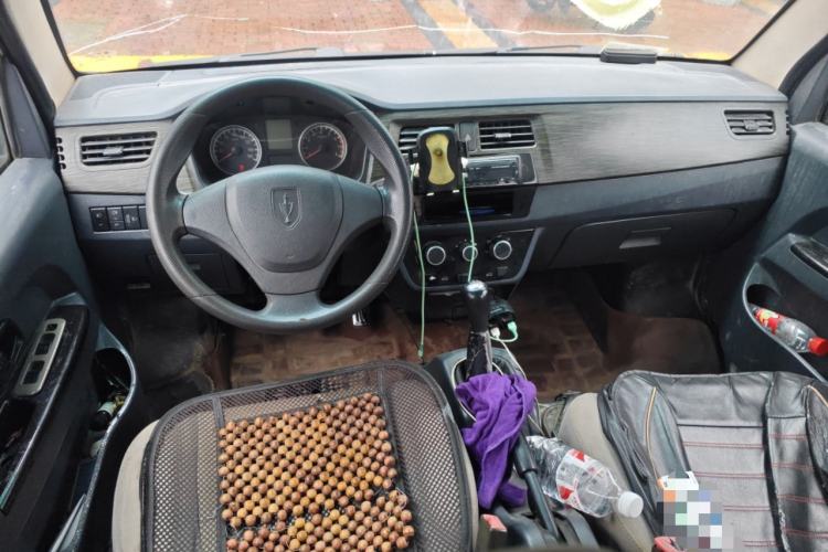 Used Jinbei Hiace X30 2013 1.3L Standard Version Center Console